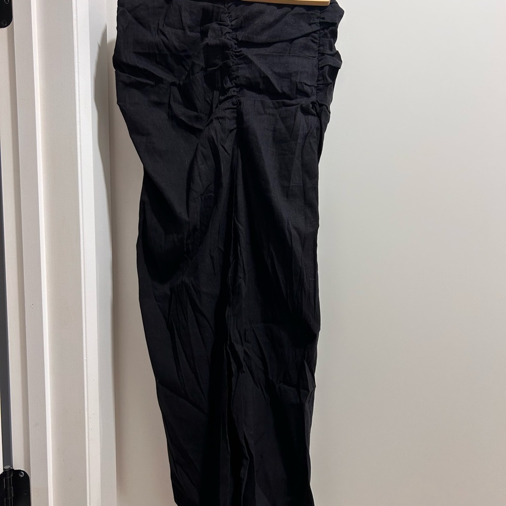 Women’s Black skirt